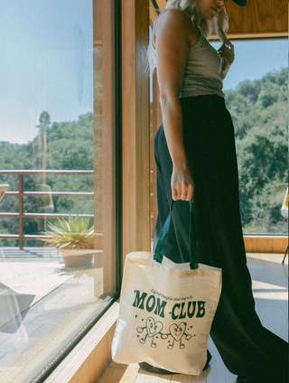 Thoughts on being in the Mom Club Tote